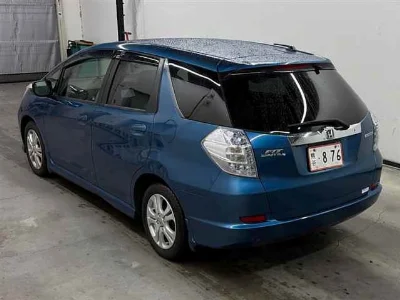HONDA FIT SHUTTLE