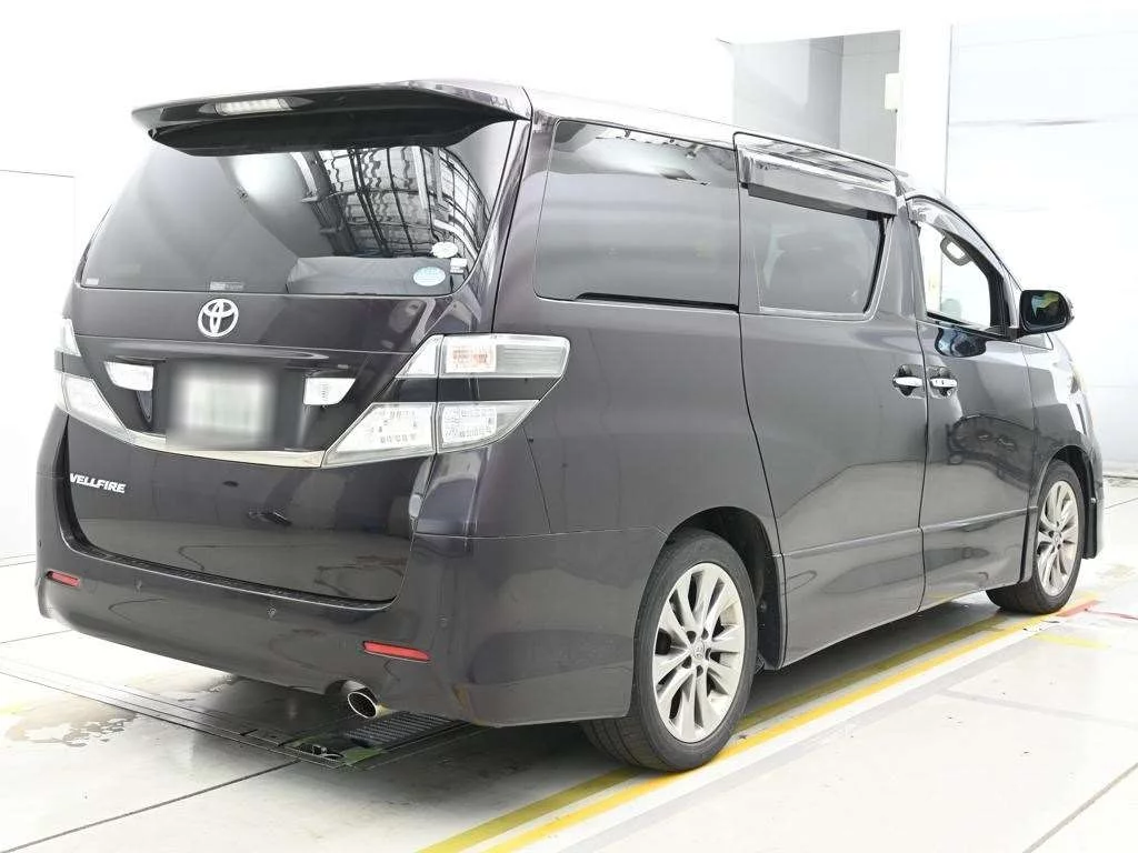 Toyota Vellfire, миниатюра 2
