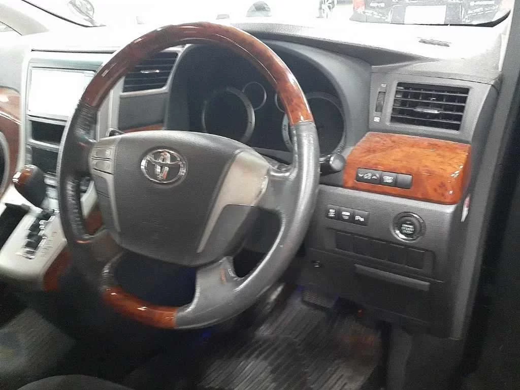 Toyota Vellfire, миниатюра 9