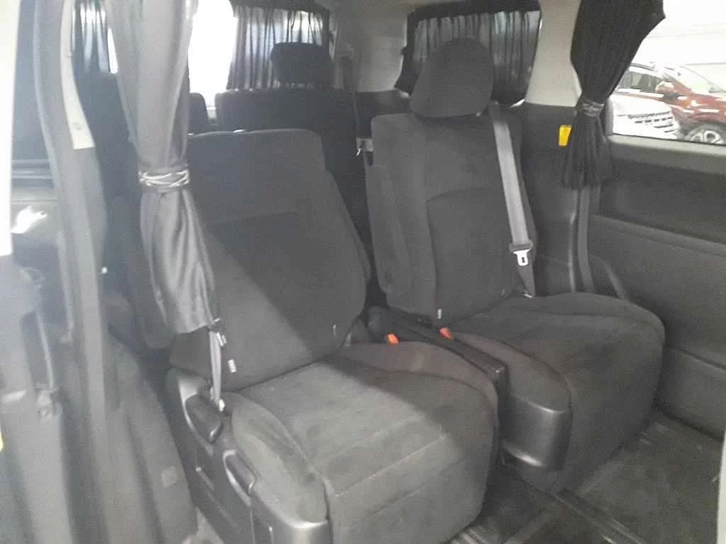 Toyota Vellfire, миниатюра 11