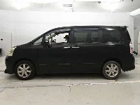 Цена авто Toyota Noah с аукционов Японии, номер кузова ZRR70W, пробег 115 000, оценка 4