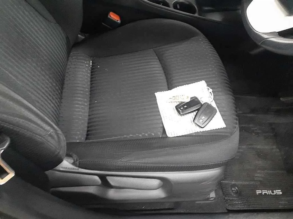 Toyota Prius S Safety Plus, миниатюра 10