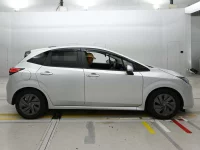 Цена авто Nissan Note с аукционов Японии, номер кузова E13, пробег 57 000, оценка 8