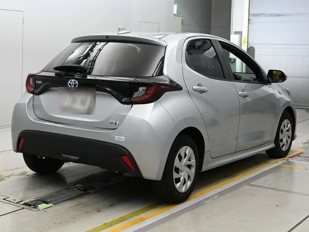 Toyota Yaris HYBRID X, миниатюра 2