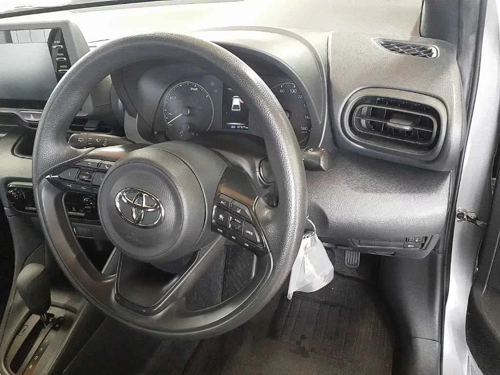 Toyota Yaris HYBRID X, миниатюра 9