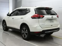 Цена авто Nissan X-Trail с аукционов Японии, номер кузова NT32, пробег 134 000, оценка 8