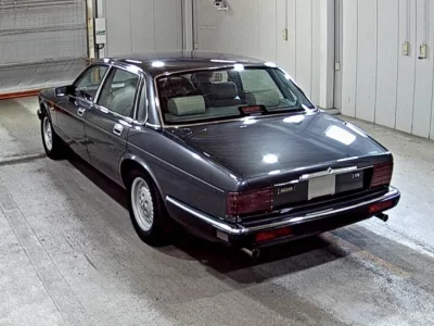 JAGUAR XJ6