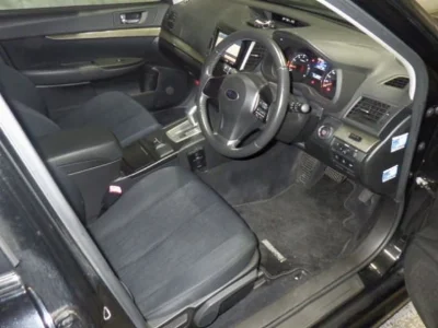 SUBARU LEGACY