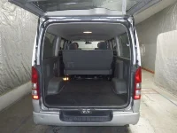 Цена авто Toyota HiAce Van с аукционов Японии, номер кузова TRH200V, пробег 184 000, оценка 2
