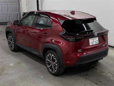 TOYOTA YARIS CROSS