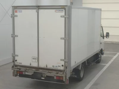 TOYOTA DYNA