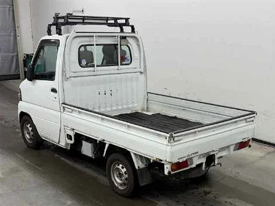 NISSAN CLIPPER TRUCK
