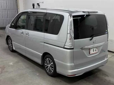 NISSAN SERENA