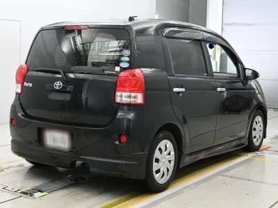 TOYOTA PORTE