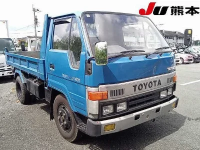 TOYOTA DYNA