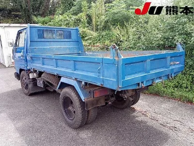 TOYOTA DYNA