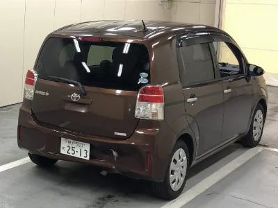 TOYOTA SPADE