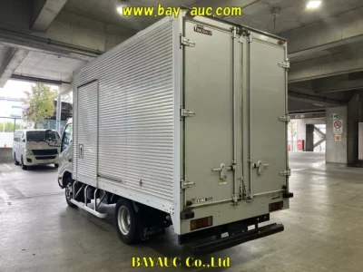 TOYOTA DYNA