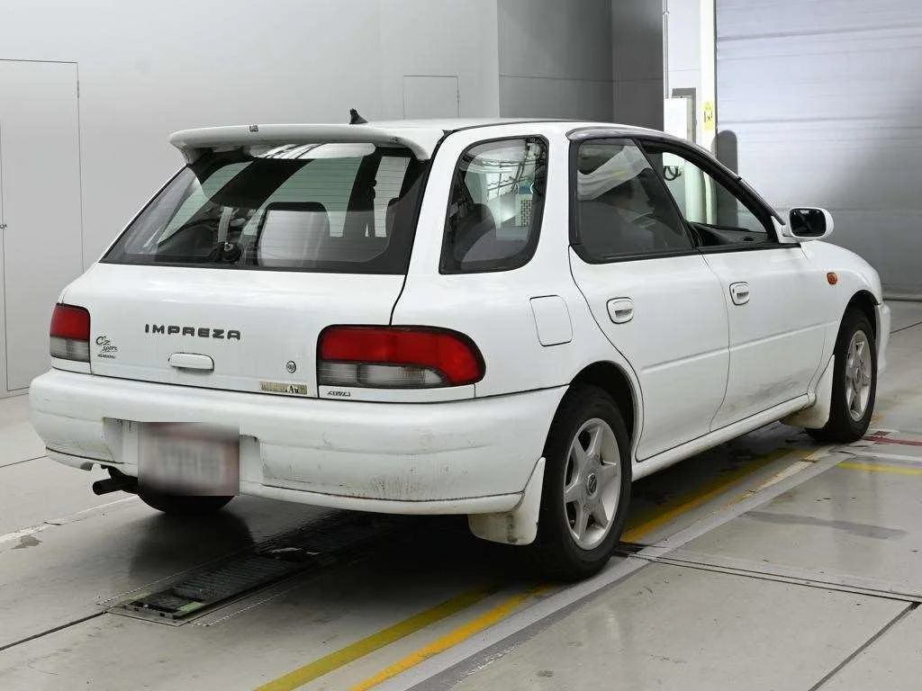 Subaru IMPREZA SPORT WAGON  с аукциона в Японии
