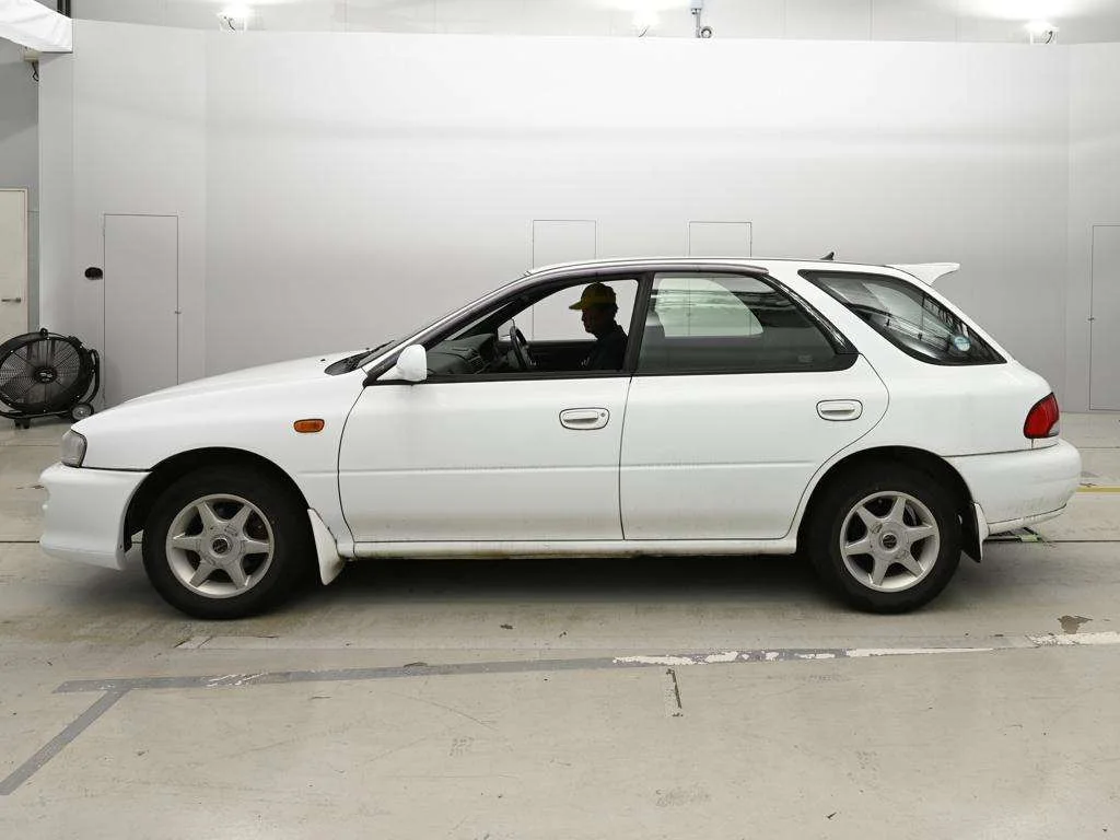 Subaru IMPREZA SPORT WAGON  с аукциона в Японии