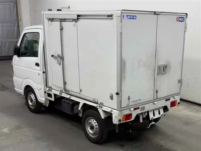 MITSUBISHI MINICAB TRUCK