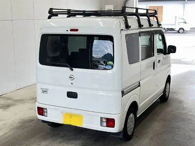 NISSAN CLIPPER VAN