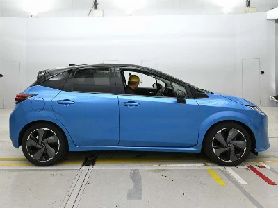 NISSAN AURA
