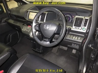 HONDA STEP WAGON