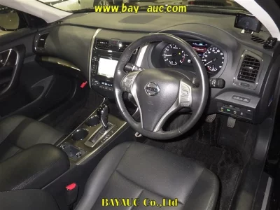 NISSAN TEANA
