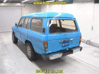 TOYOTA LAND CRUISER