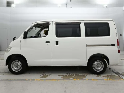 TOYOTA TOWN ACE VAN