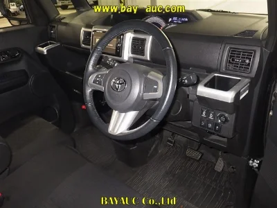 TOYOTA PIXIS MEGA