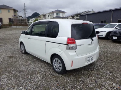 TOYOTA SPADE