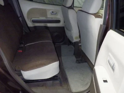 SUZUKI MRWAGON