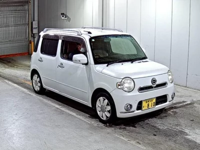 DAIHATSU MIRA COCOA