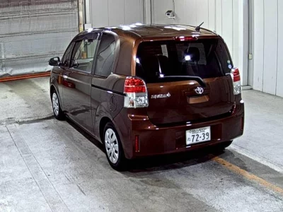 TOYOTA SPADE