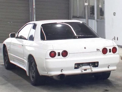 NISSAN SKYLINE