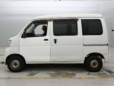 DAIHATSU HIJET VAN