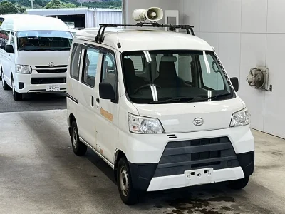 DAIHATSU HIJET VAN