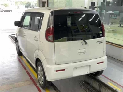 SUZUKI MRWAGON