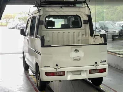 DAIHATSU HIJET VAN