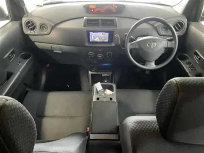 TOYOTA BB