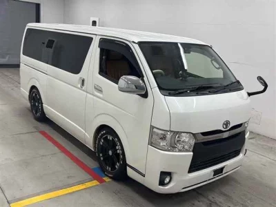 Toyota HiAce Van