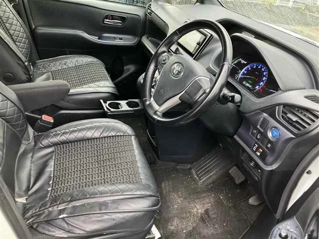 Toyota Voxy HYBRID V, миниатюра 7