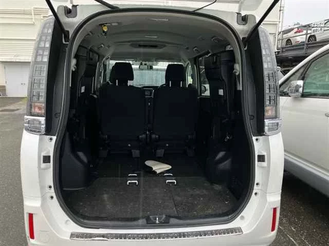Toyota Voxy HYBRID V, миниатюра 10
