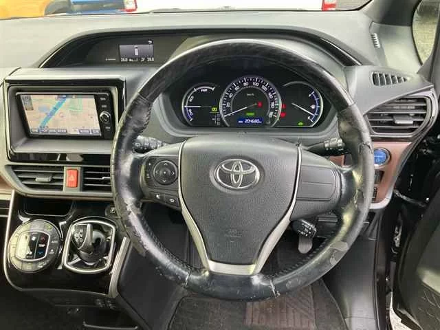 Toyota Esquire HYBRID GI, миниатюра 3