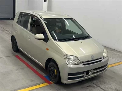 DAIHATSU MIRA 1