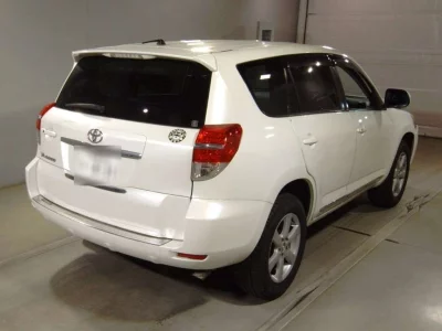 TOYOTA VANGUARD