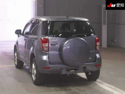TOYOTA RUSH