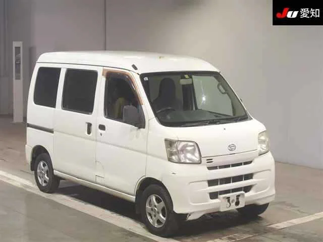 Daihatsu Hijet Cargo DELUXE